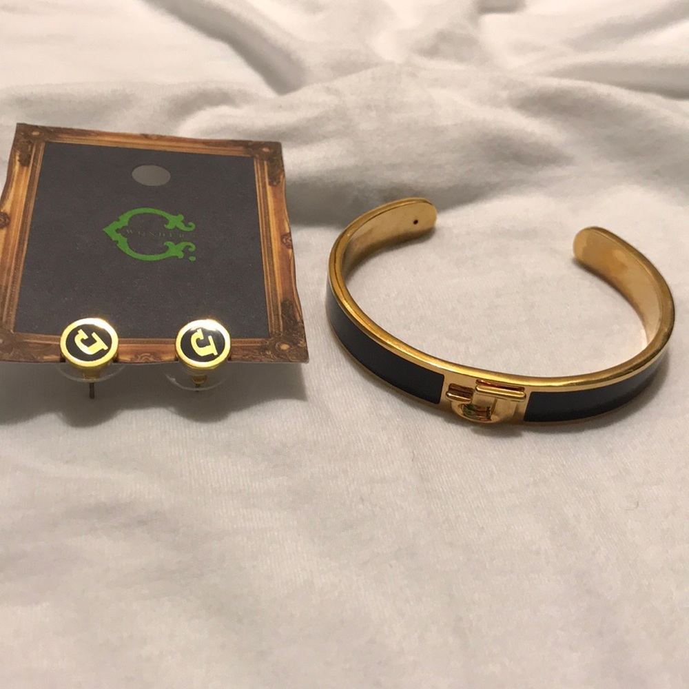 Earrings and bracelet